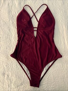 Cupshe Burgundy One-Piece Swimsuit with Crisscross Back